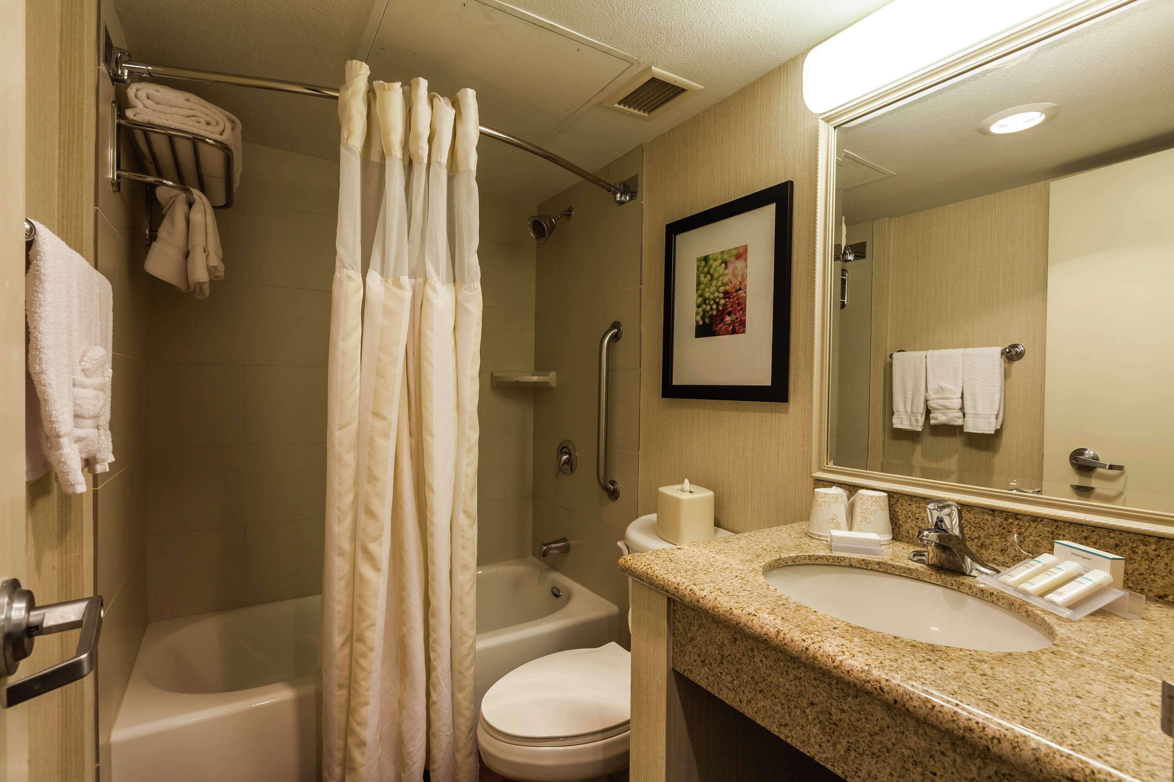 Hilton Garden Inn Phoenix Midtown Exteriör bild